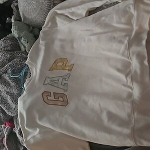 Women's gap sweat shirt